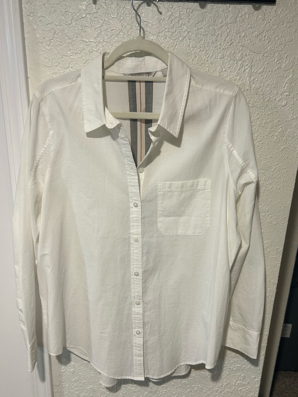 NWT Athleta White Long-Sleeve Button-Up Blouse Women’s Size Large.